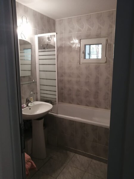 Baicului x Gara de Est x Pantelimon, aproape de LIDL Pantelimon